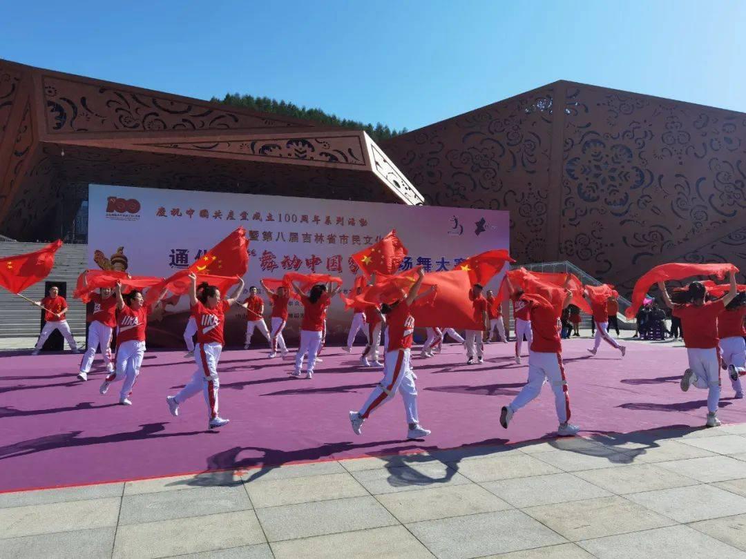西藏亚东县切玛村：结对共建鱼水情深 同心共创美丽乡村